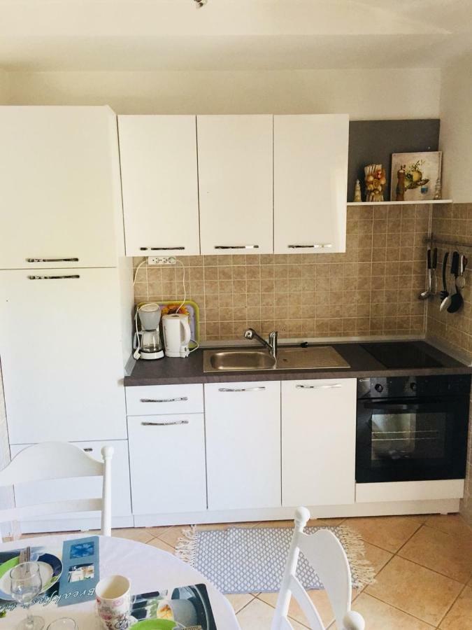 Apartment Josipa Premantura Exteriör bild